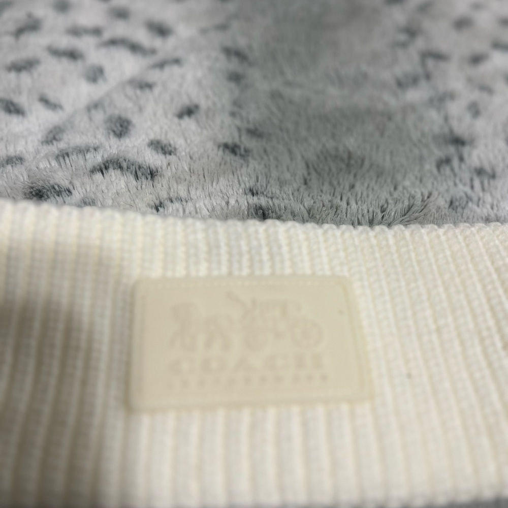 COACH Logo HeadBand White/Cream Color Cable Knit Headband